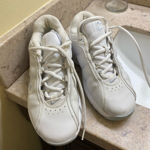 White nike Shoes